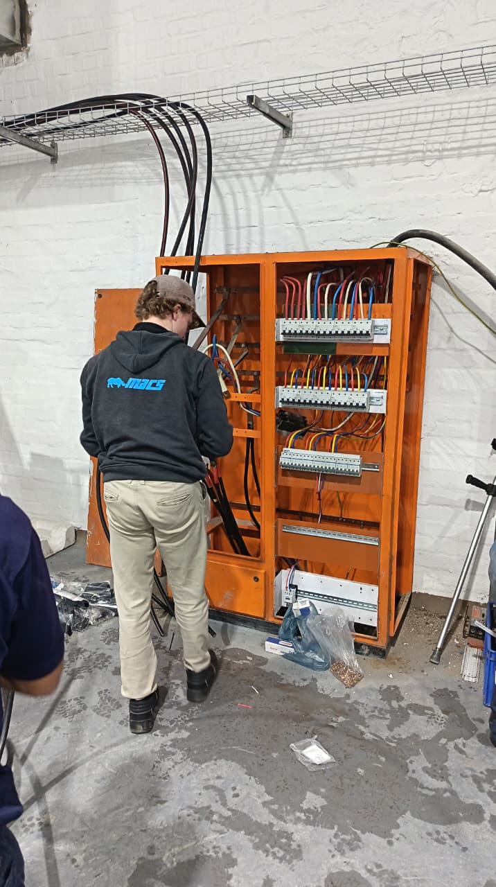Fransman Electrical project photo 9