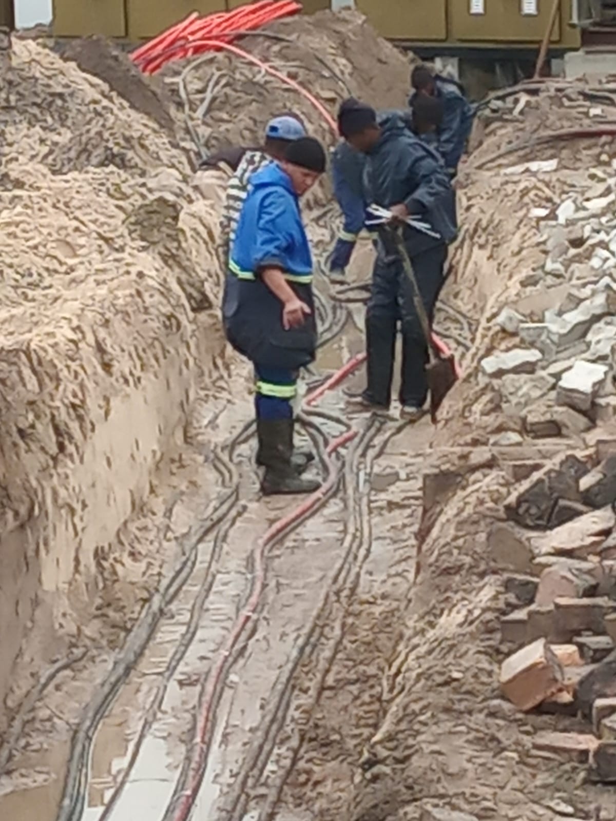 Fransman Electrical project photo 63